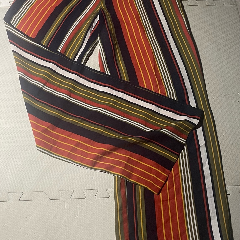 Forever 21 Multicolor Striped Woman’s Pants